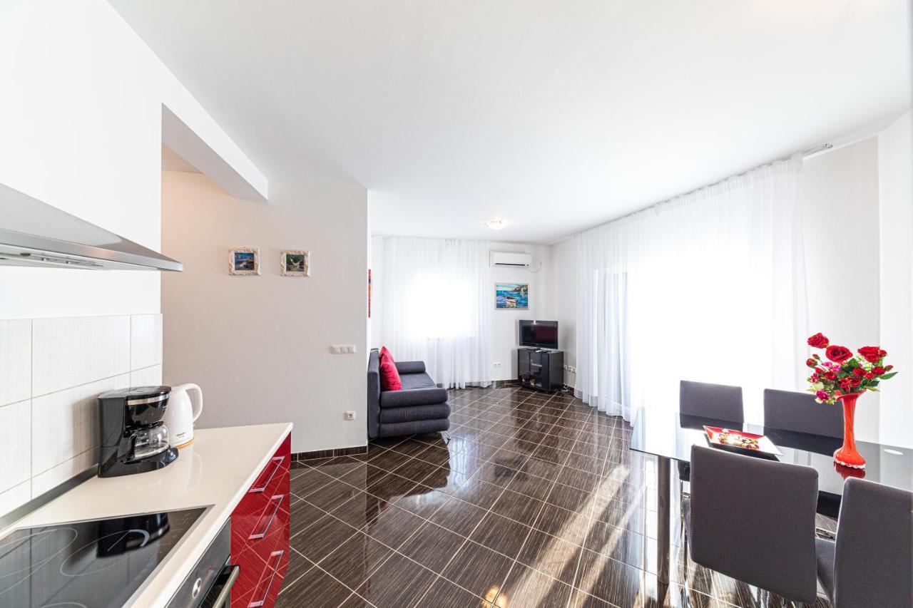 Rajcic Apartments Rogoznica  Ngoại thất bức ảnh