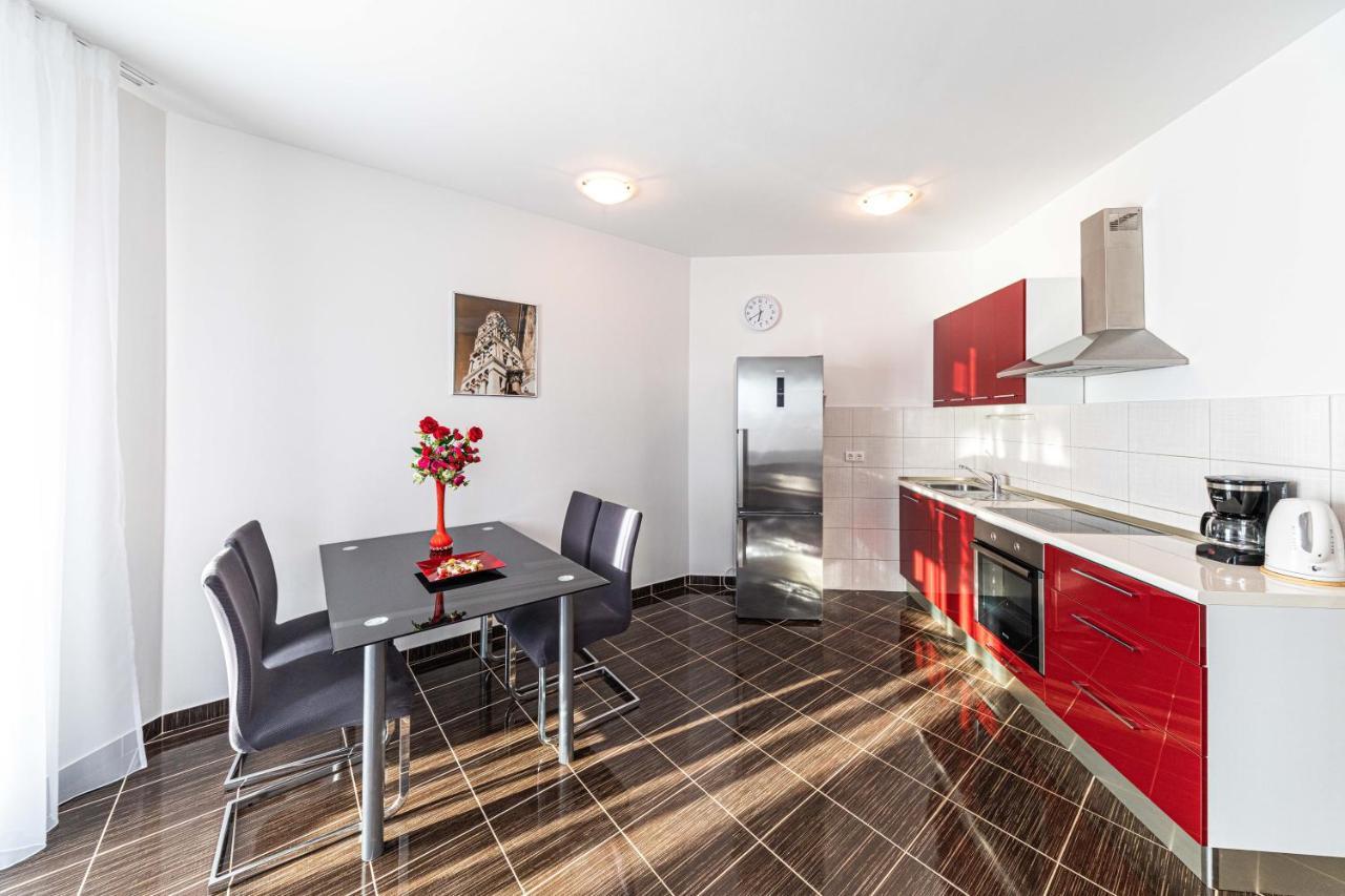 Rajcic Apartments Rogoznica  Ngoại thất bức ảnh