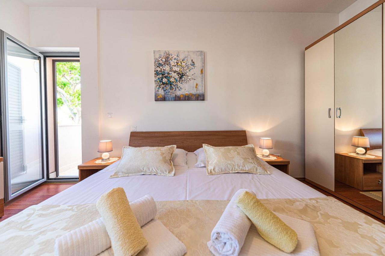 Rajcic Apartments Rogoznica  Ngoại thất bức ảnh