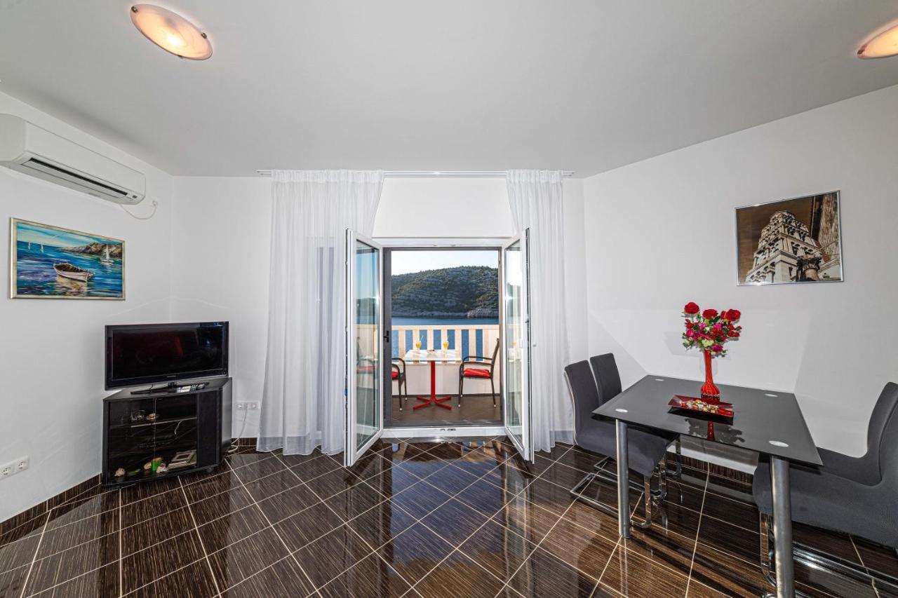 Rajcic Apartments Rogoznica  Ngoại thất bức ảnh